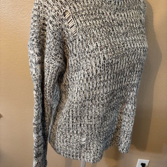 Romeo & Juliet Couture Sweater Large Black and Cream Mock Turtleneck Knit Cozy - Picture 5 of 16